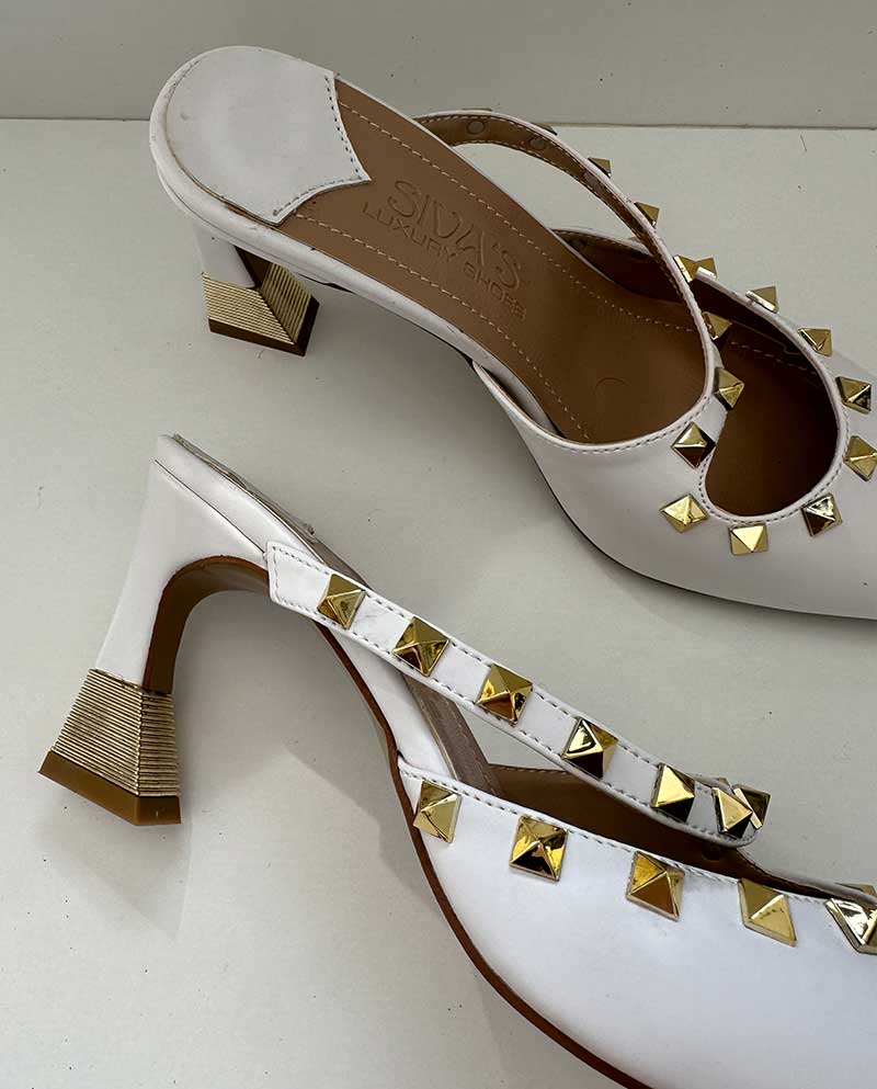 Λευκό Mule από οικολογικό δέρμα, με Τρουξ και ιδιαίτερο τακούνι, ιδανικό για events αλλά και βραδινές εξόδους.