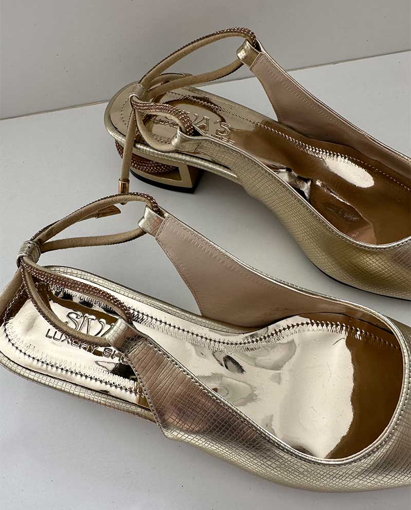 Χρυσό Mule με κοντό τακούνι και στρας