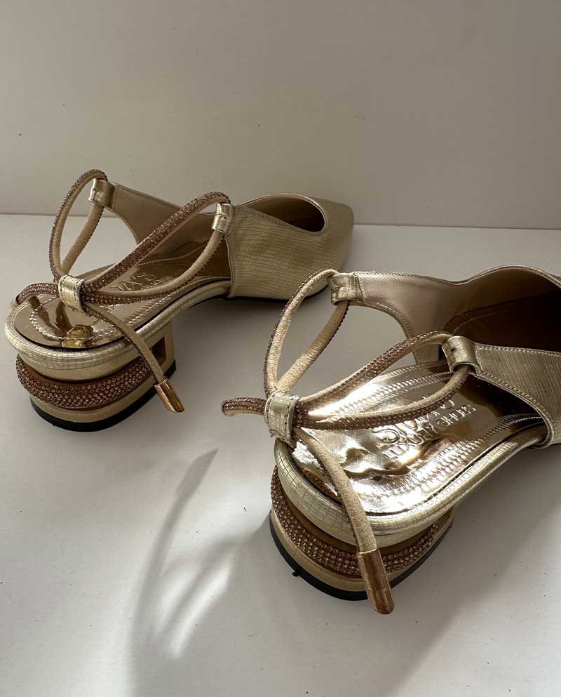 Χρυσό Mule με κοντό τακούνι και στρας