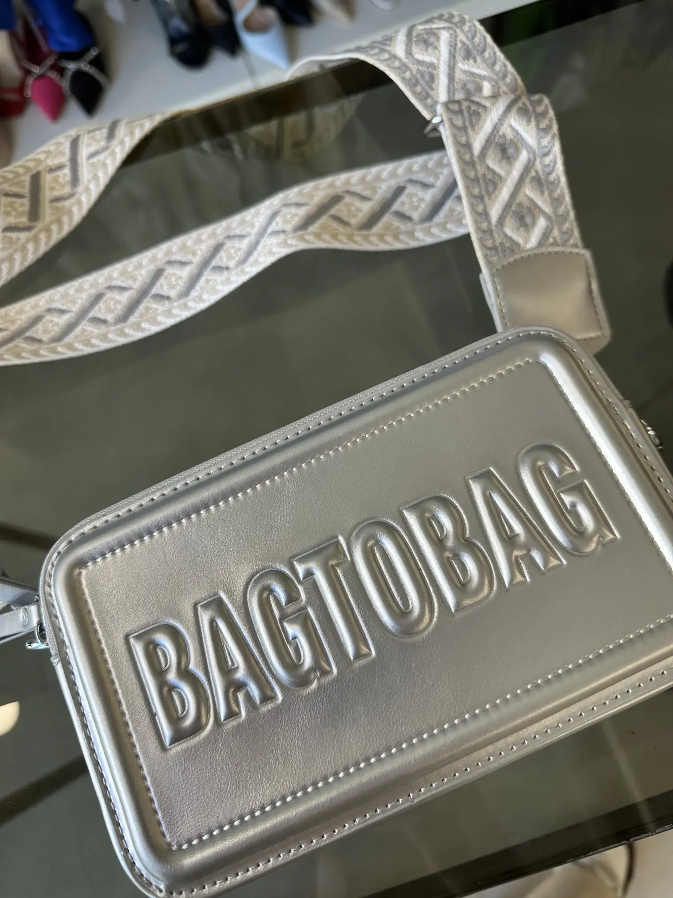 ασημί χιαστί τετραγωνισμένη Τσάντα με ιμάντα