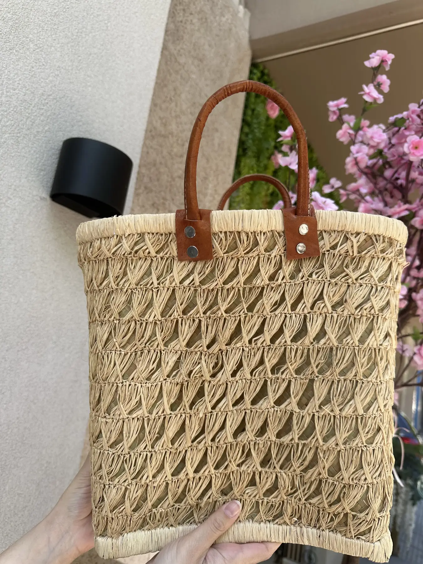 Χειροποίητη Ψάθινη Τσάντα με Δερμάτινα Χερούλια