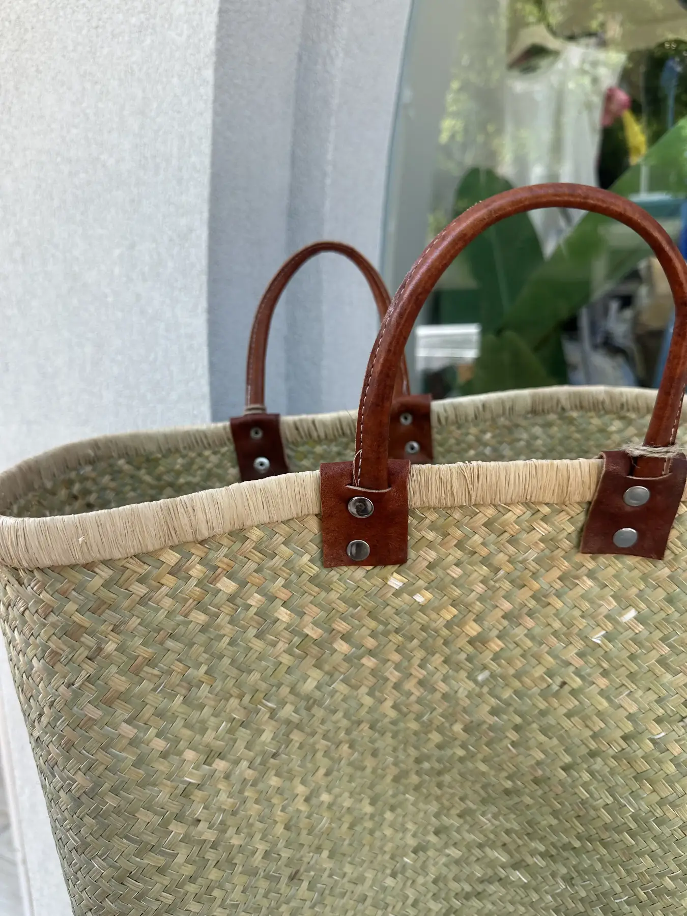 Χειροποίητη ψάθινη τετράγωνη τσάντα με δερμάτινα χερούλια