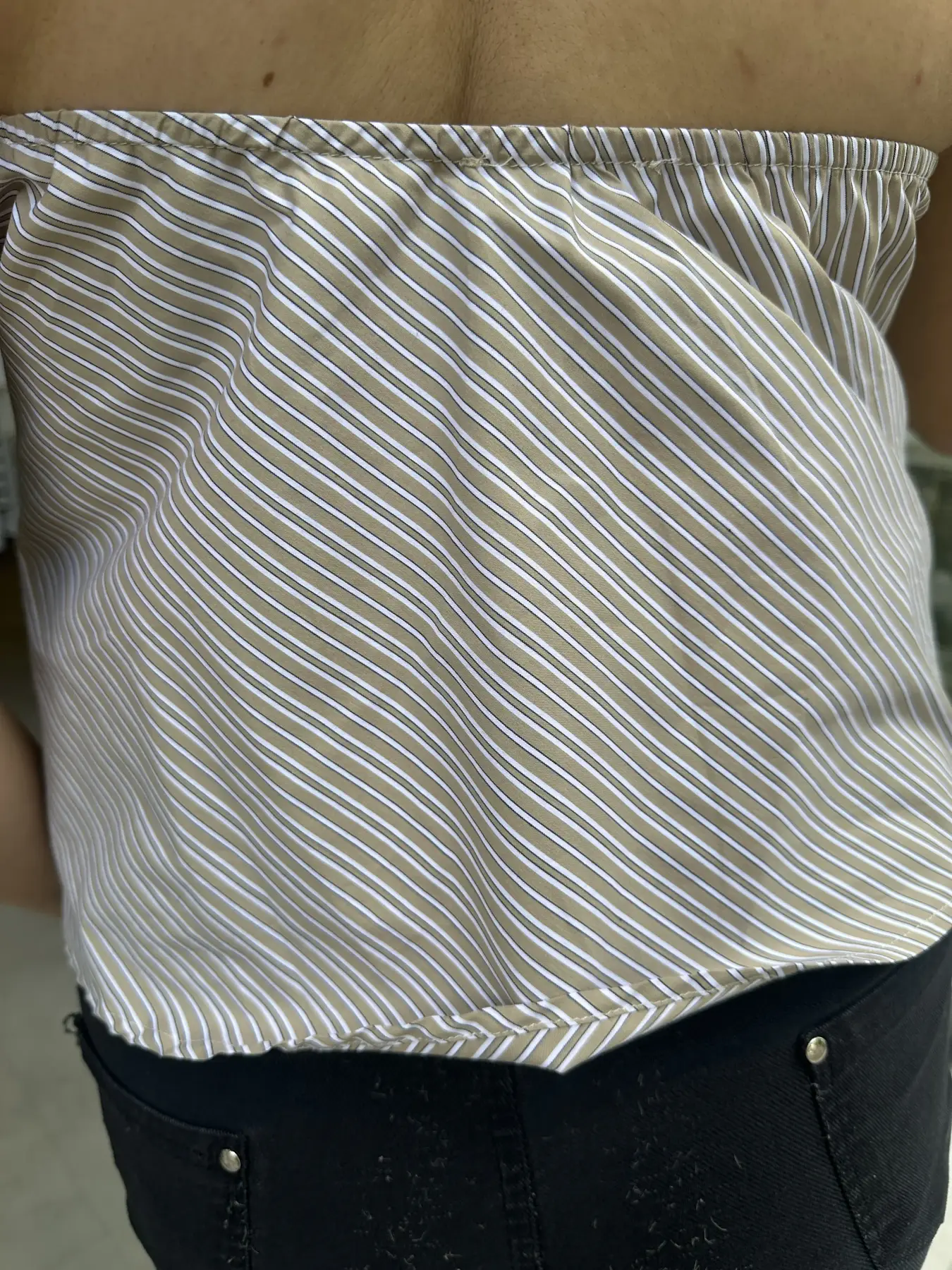 Μπλούζα Με Δέσιμο Στον Λαιμό Στυλ Γραβάτας