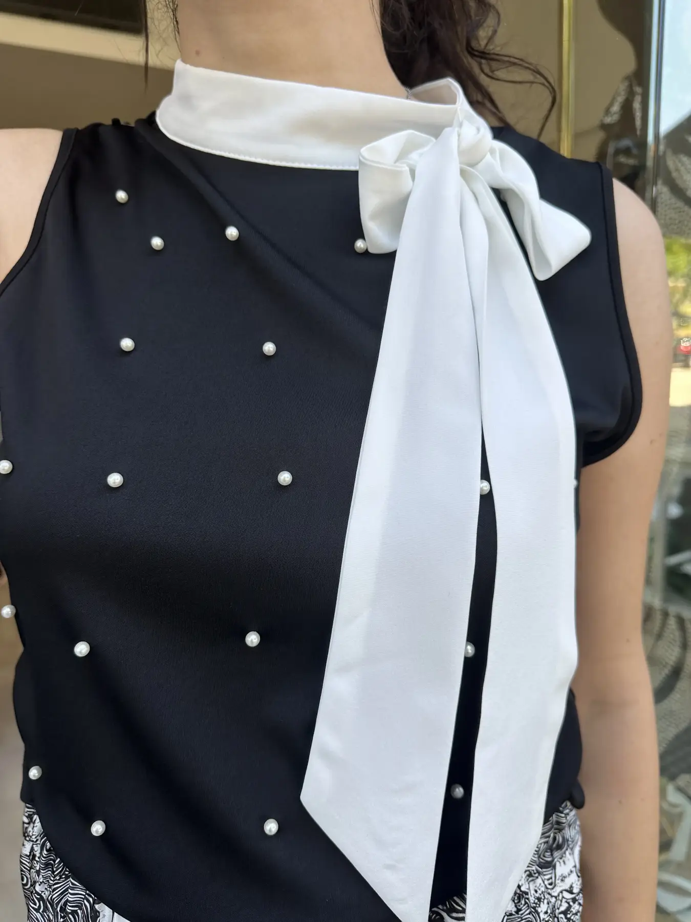 Μπλούζα μάυρη με πέρλες