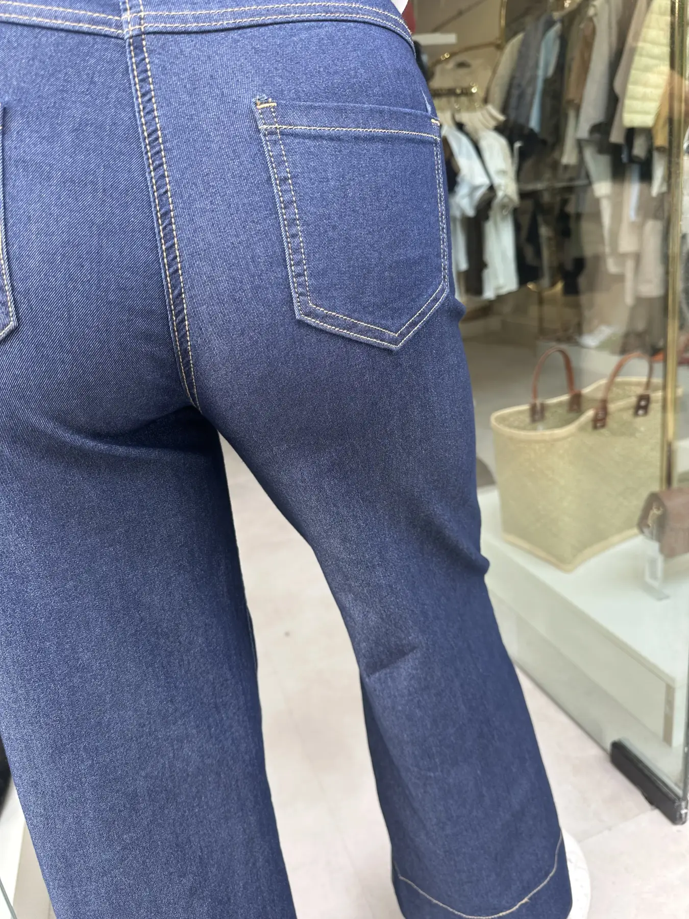 Τζιν Παντελόνι με Μπεζ Ζώνη