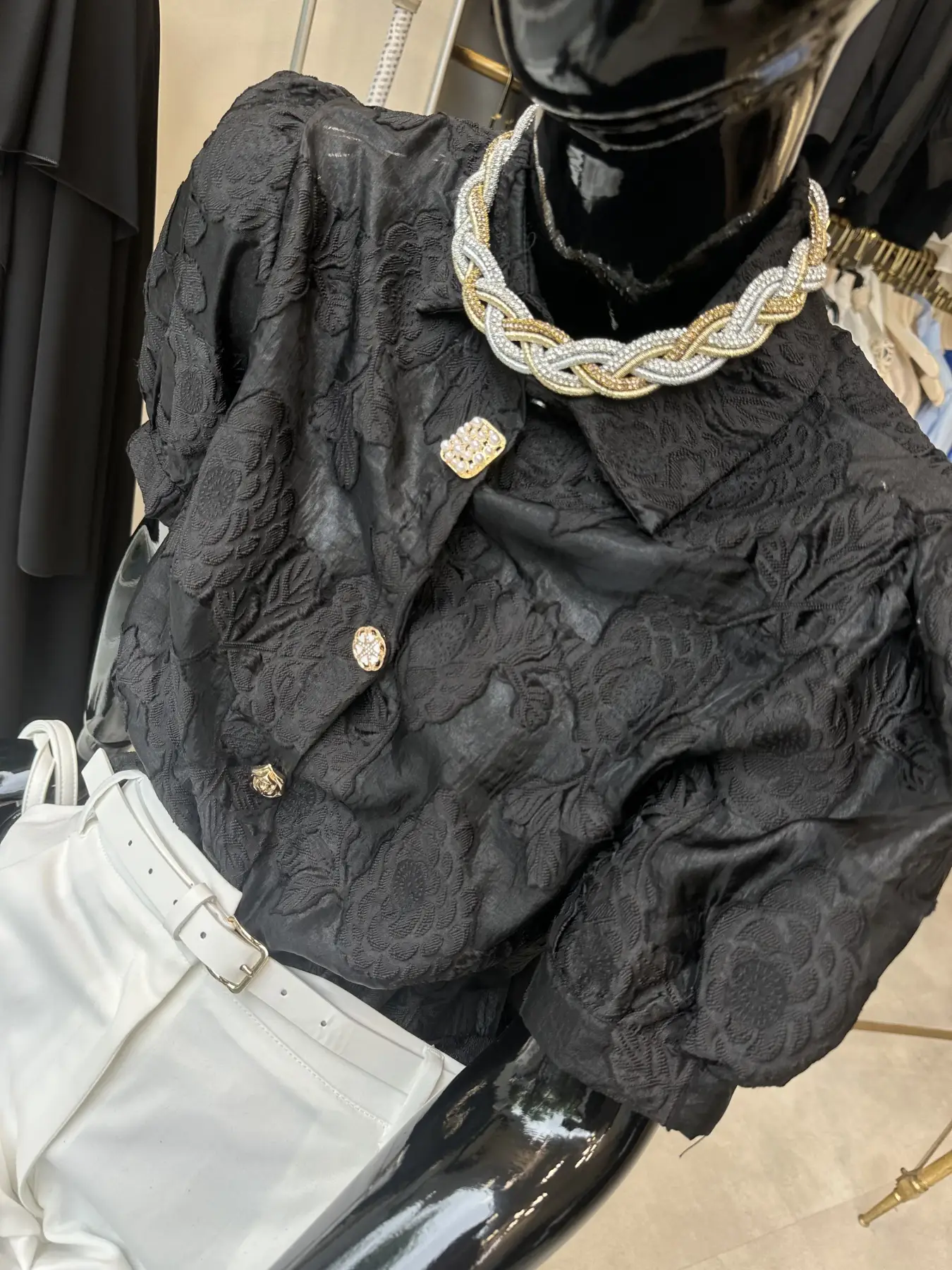 Πουκάμισο Δαντέλα με Διακοσμητικά Κουμπάκια