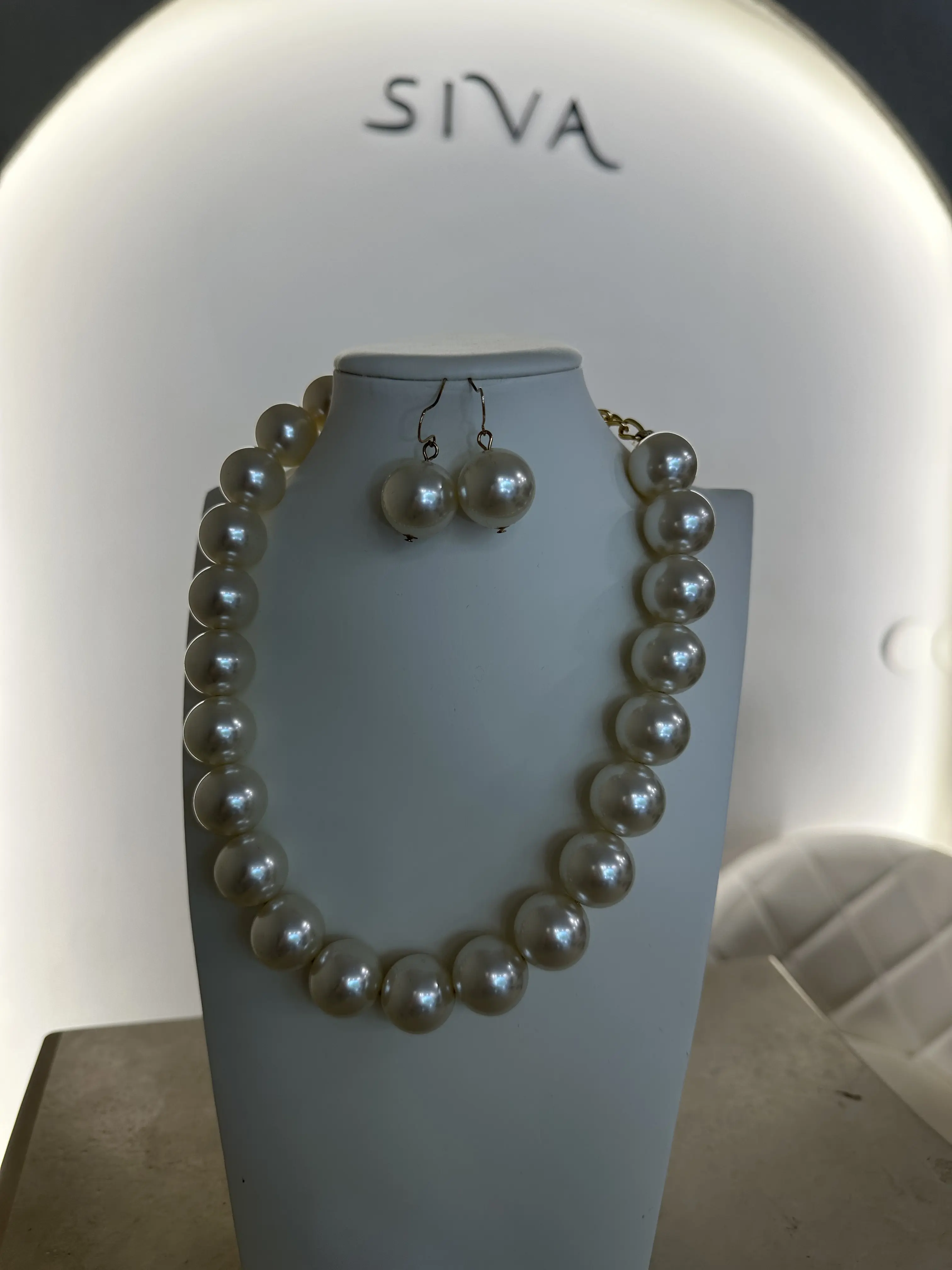 Κολιέ λευκές πέρλες σέτ με σκουλαρίκια