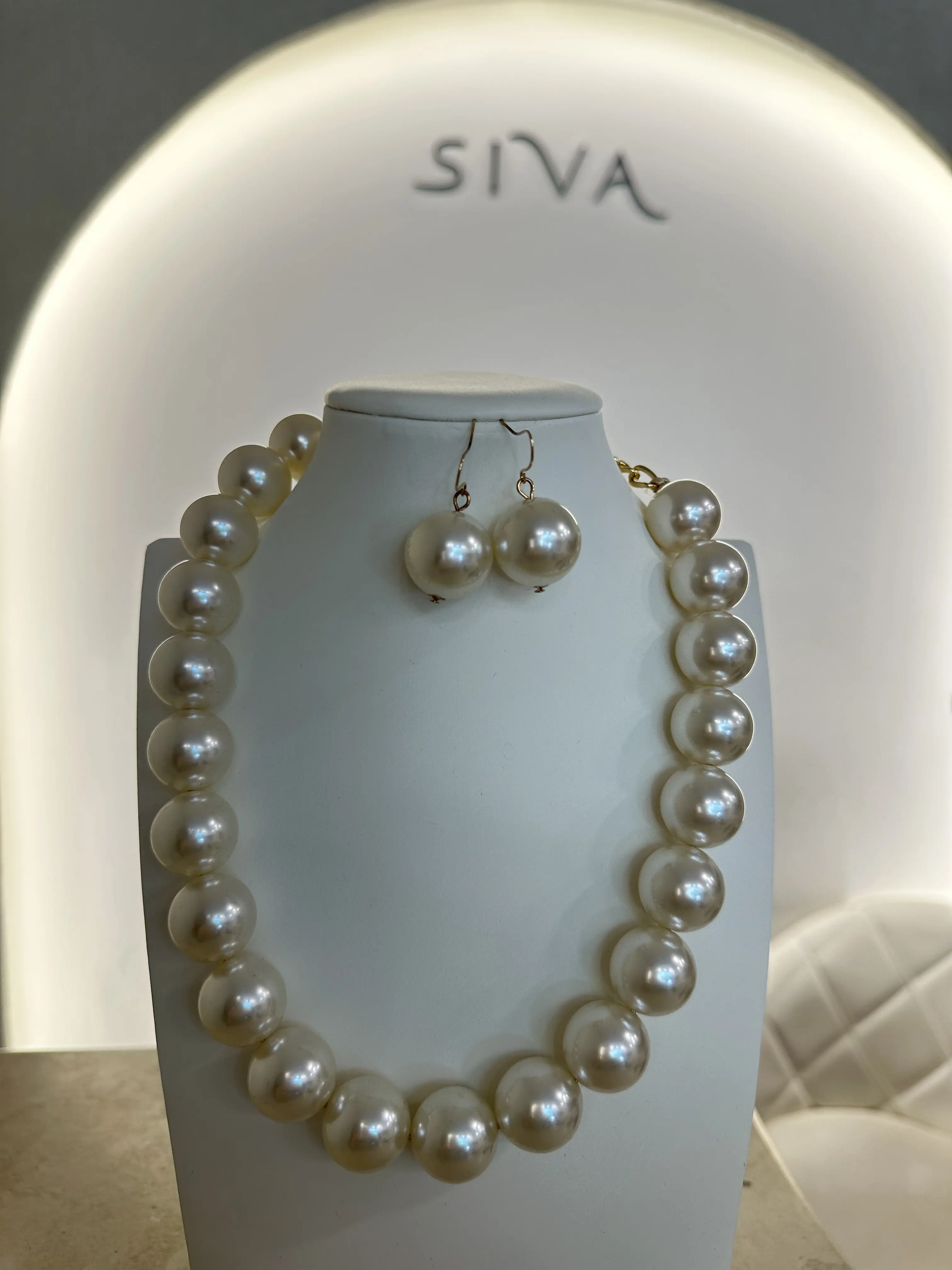 Κολιέ λευκές πέρλες σέτ με σκουλαρίκια