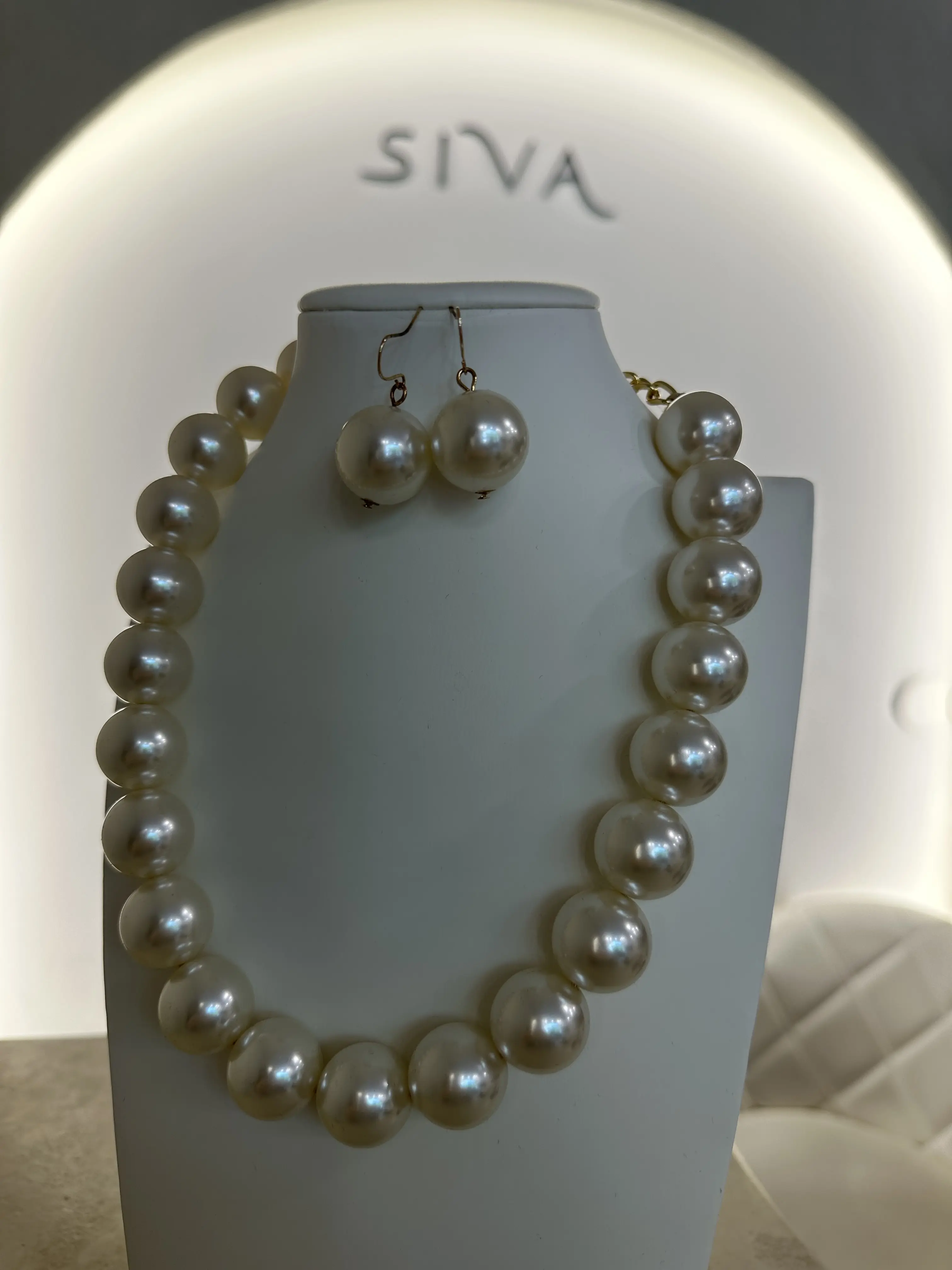 Κολιέ λευκές πέρλες σέτ με σκουλαρίκια