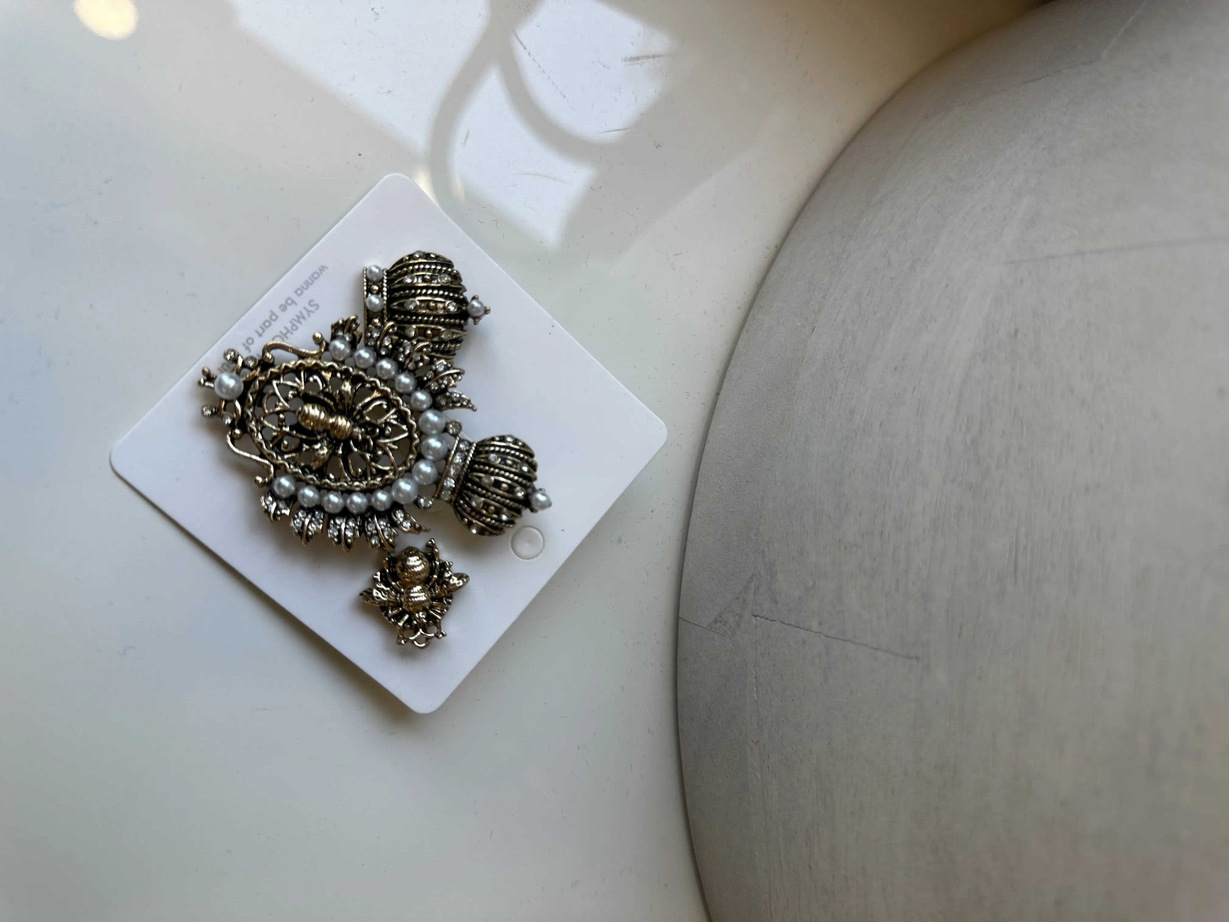 Σέτ καρφίτσα με κορώνα