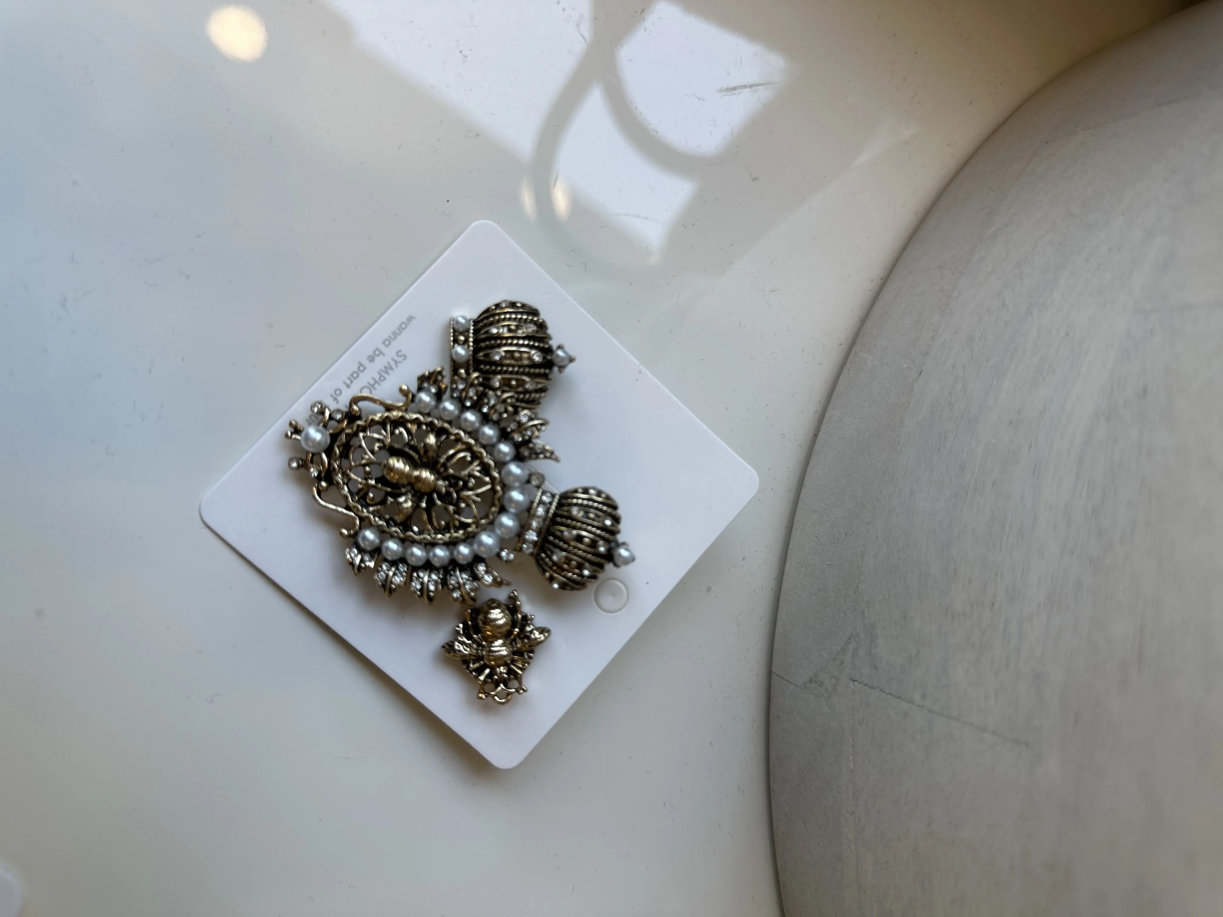 Σέτ καρφίτσα με κορώνα