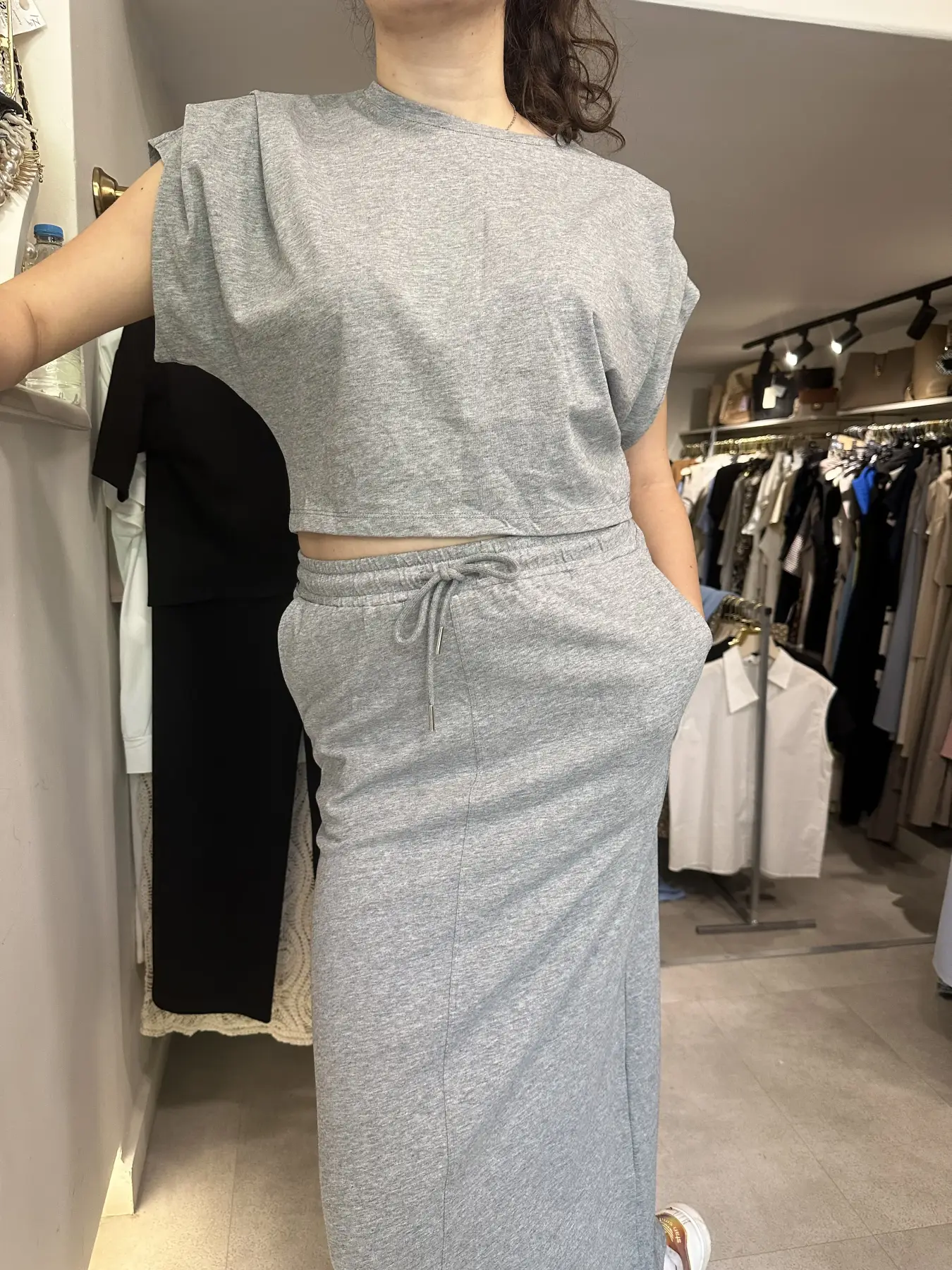 Γκρι Καθημερινό Σετ με Φούστα