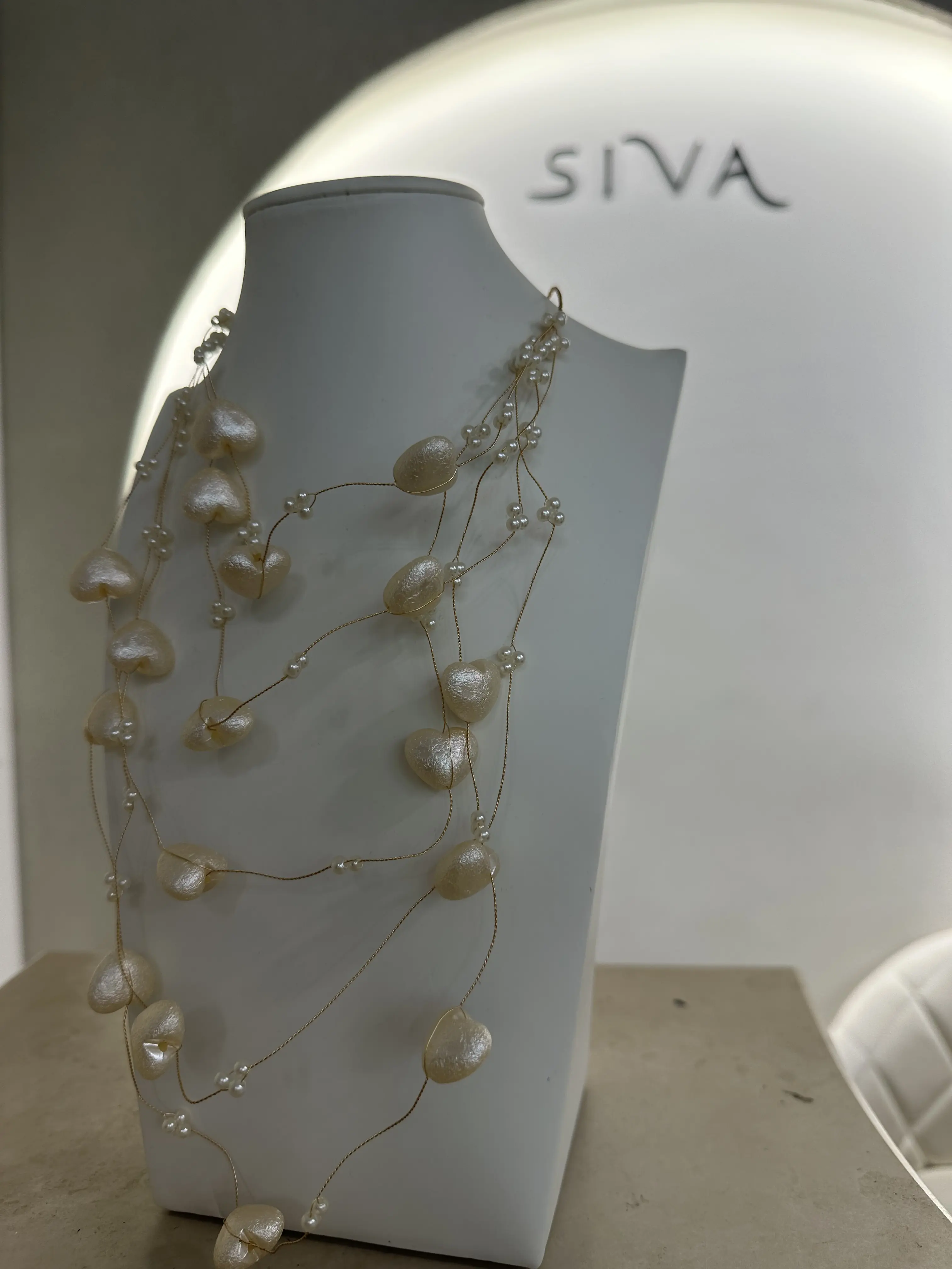 Κολιέ πέρλες καρδούλες