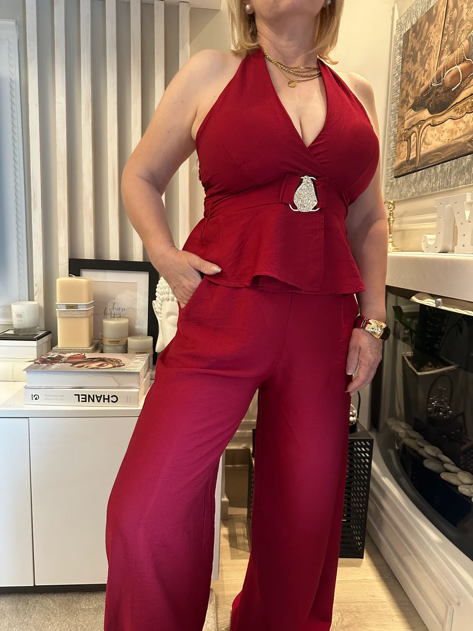 cherry σετ κρουαζέ με χρυσή λεπτομέρεια