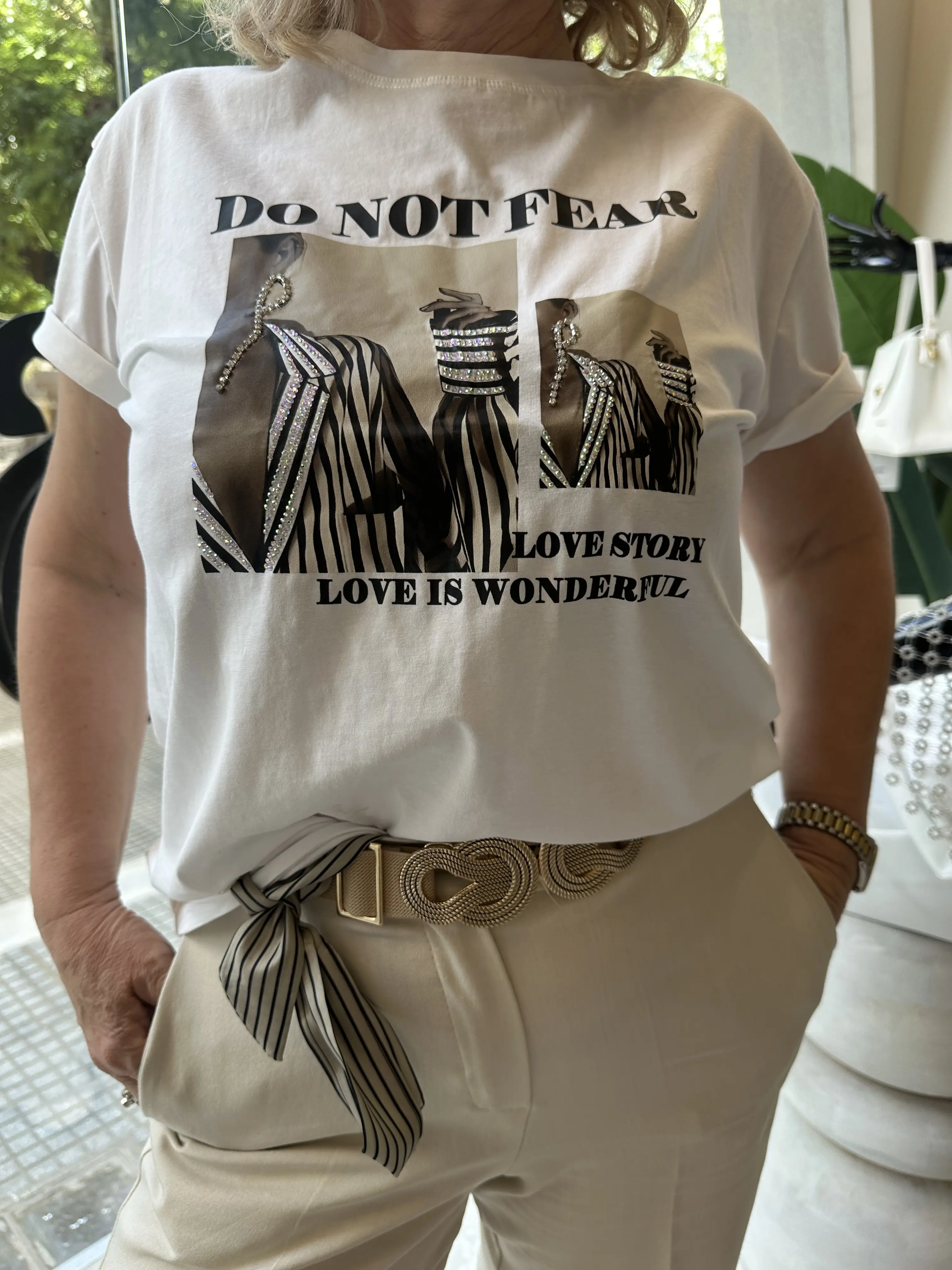 Μπλούζα με δέσιμο