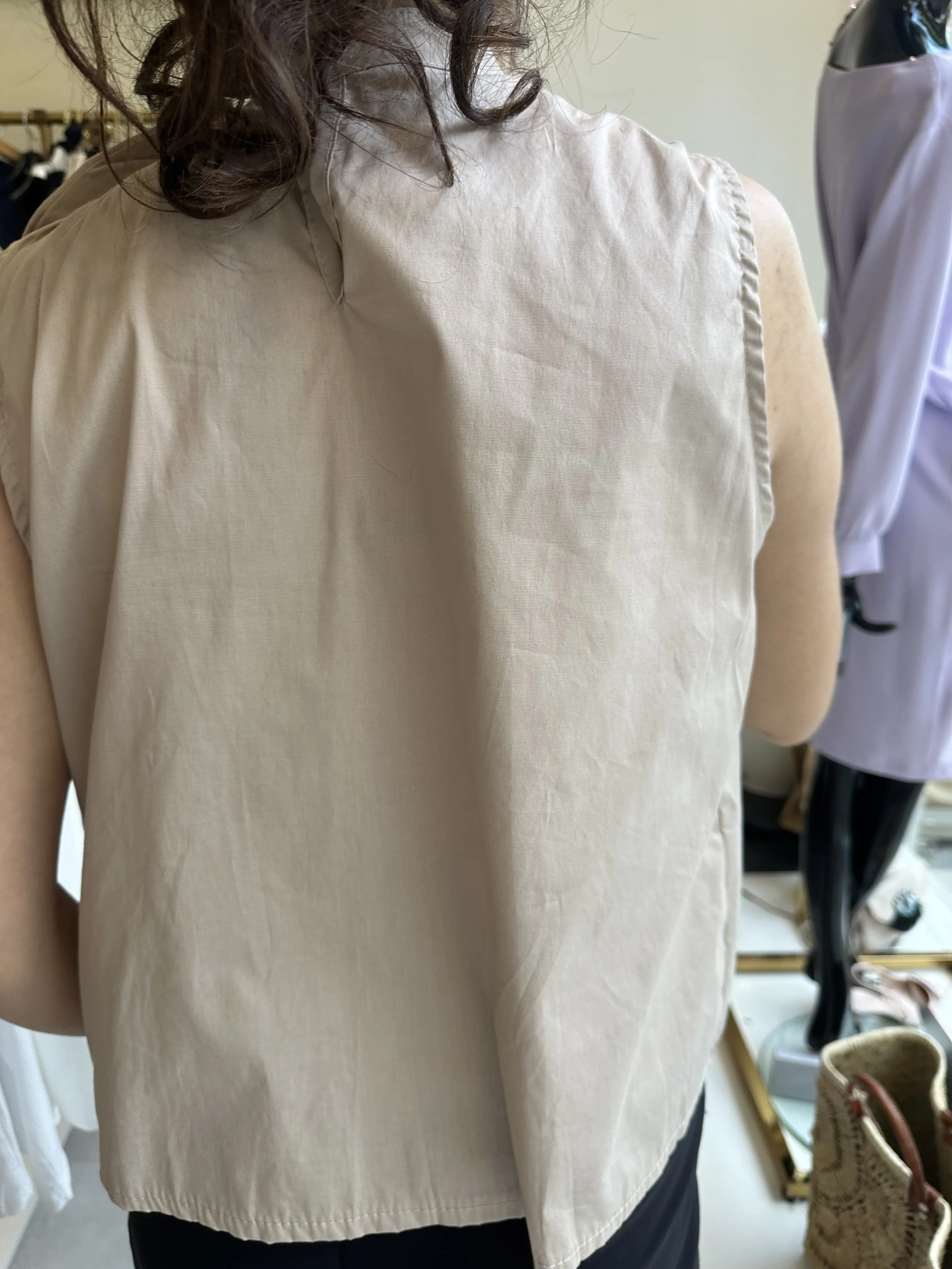 Μλπούζα μπεζ φιόγκο