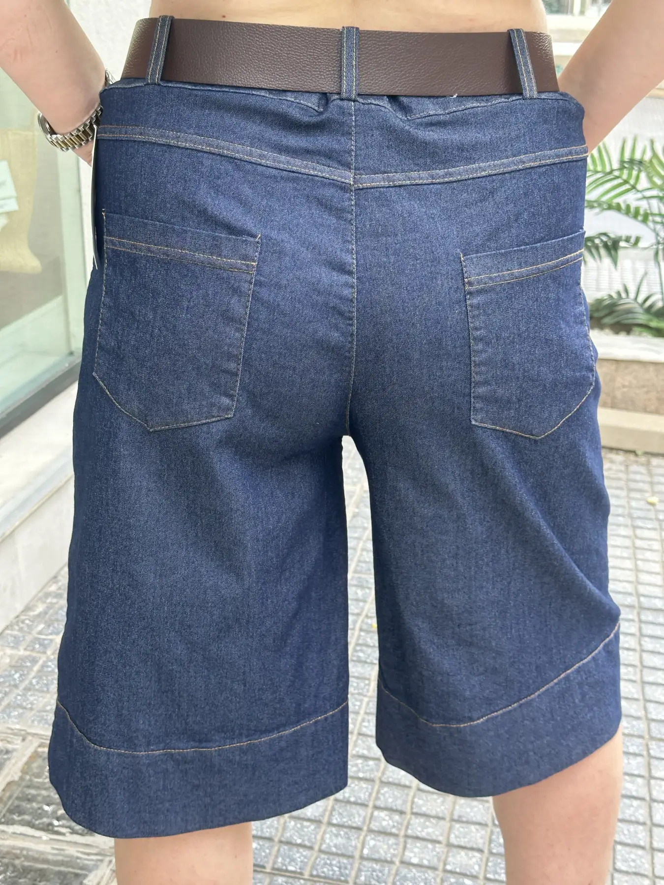 Βερμούδα τζιν με ταμπά ζώνη