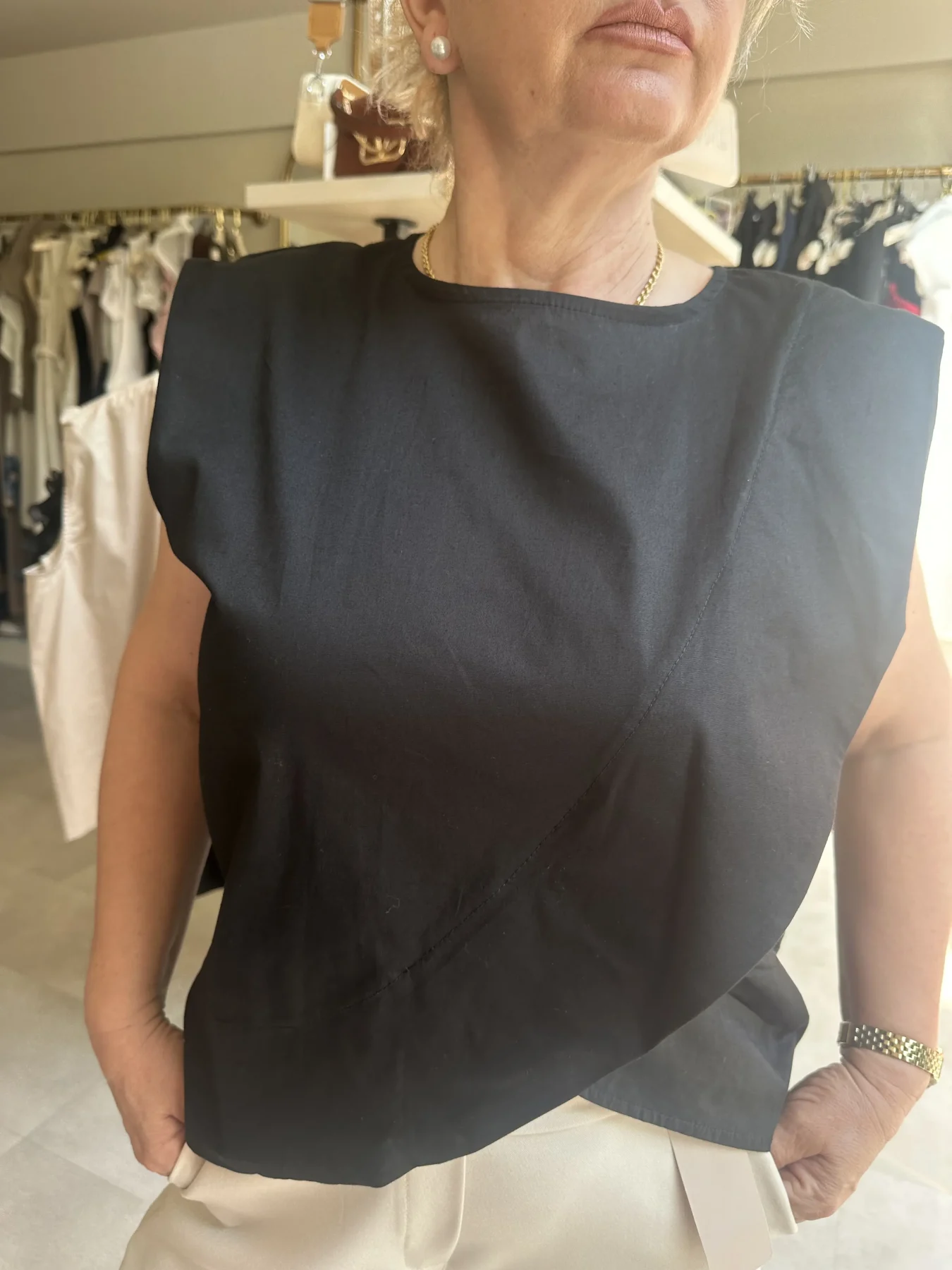 Μπλούζα μαύρη