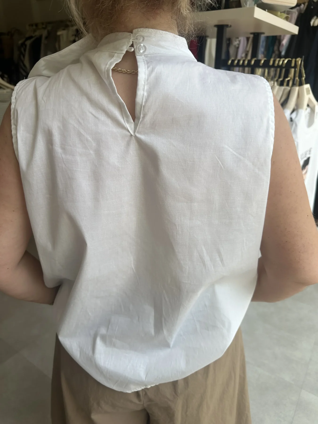 Μλπούζα λευκή με φιόγκο