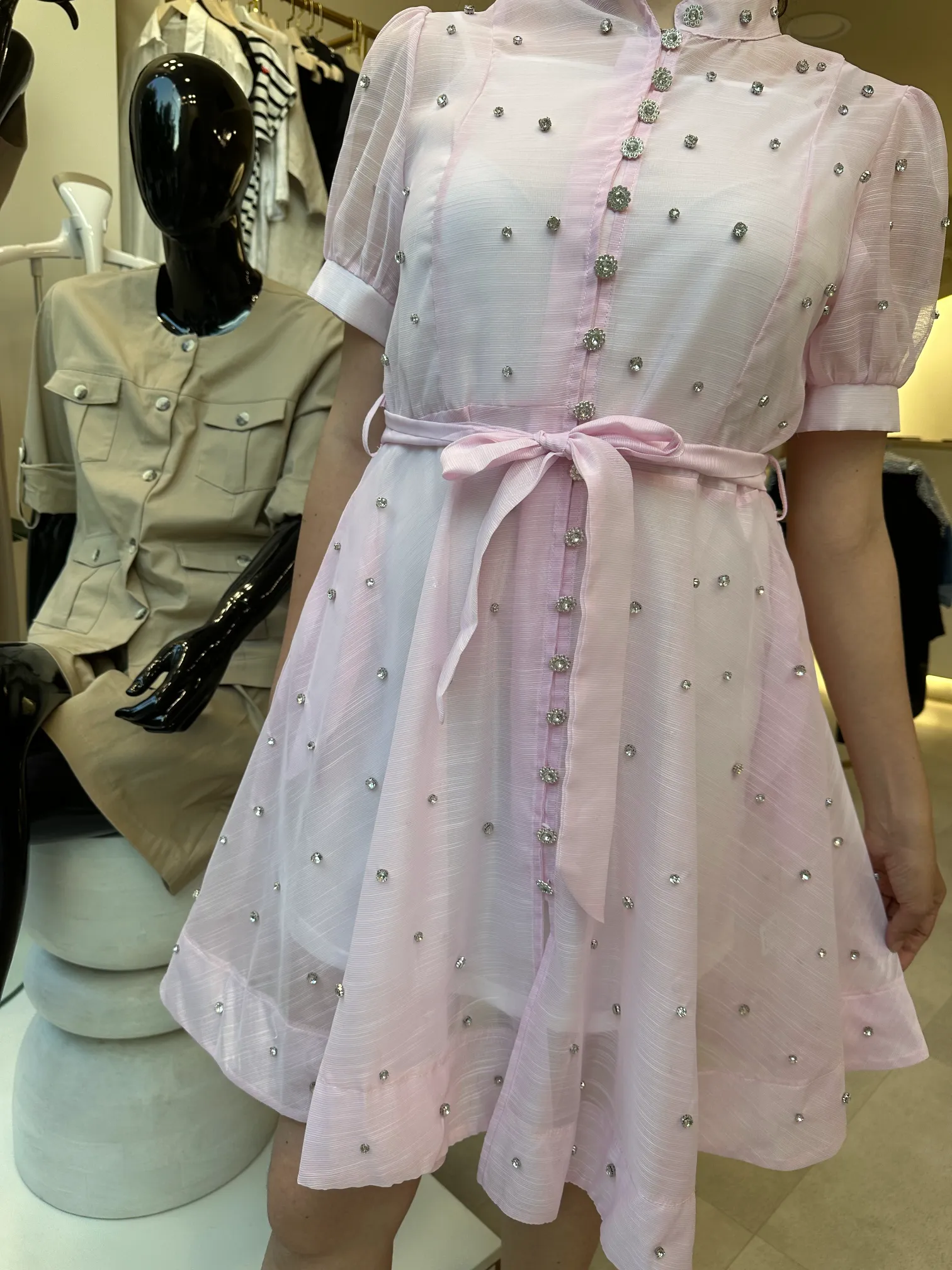 Ροζ φόρεμα με στρας