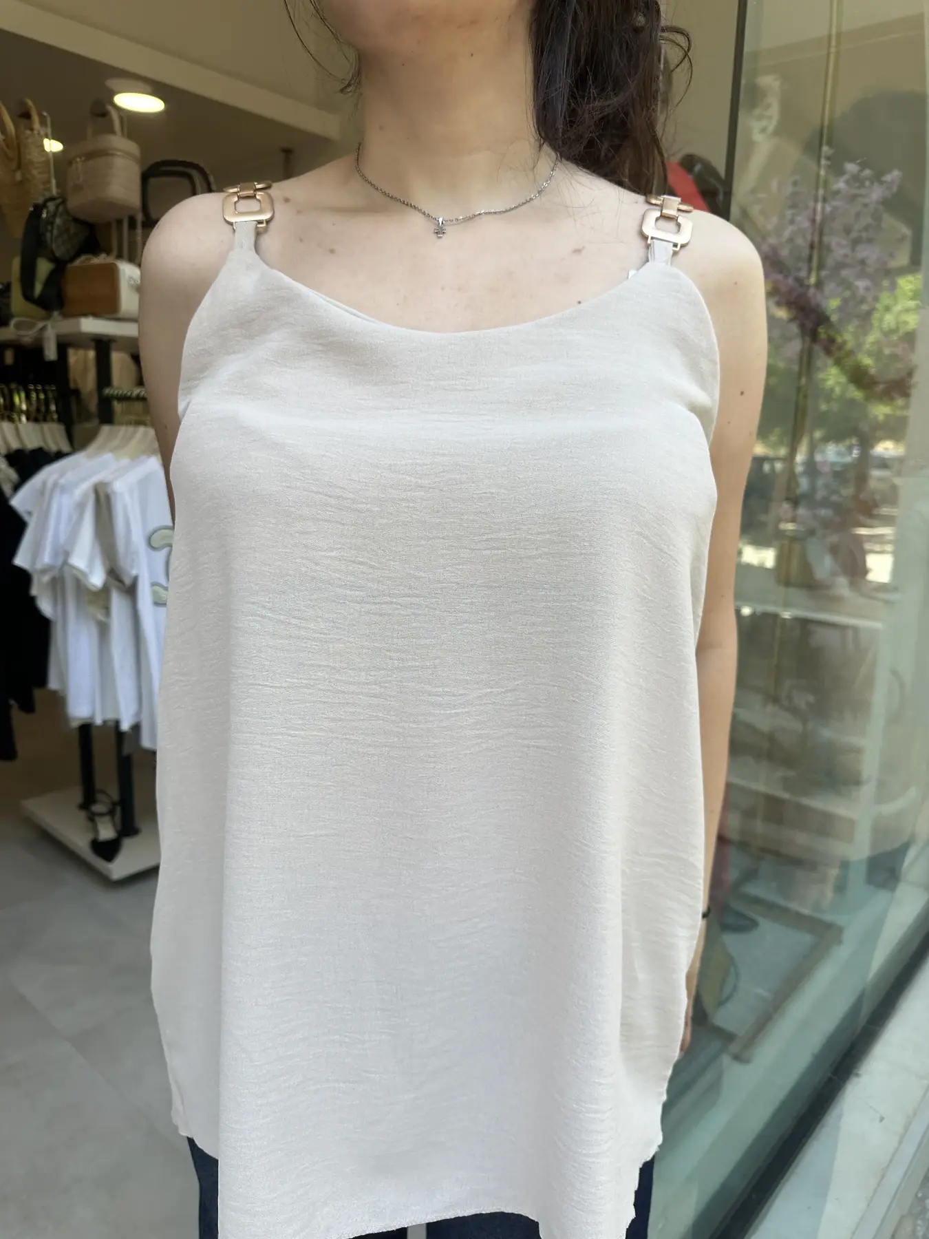 Μλπούζα μπεζ με τιράντα