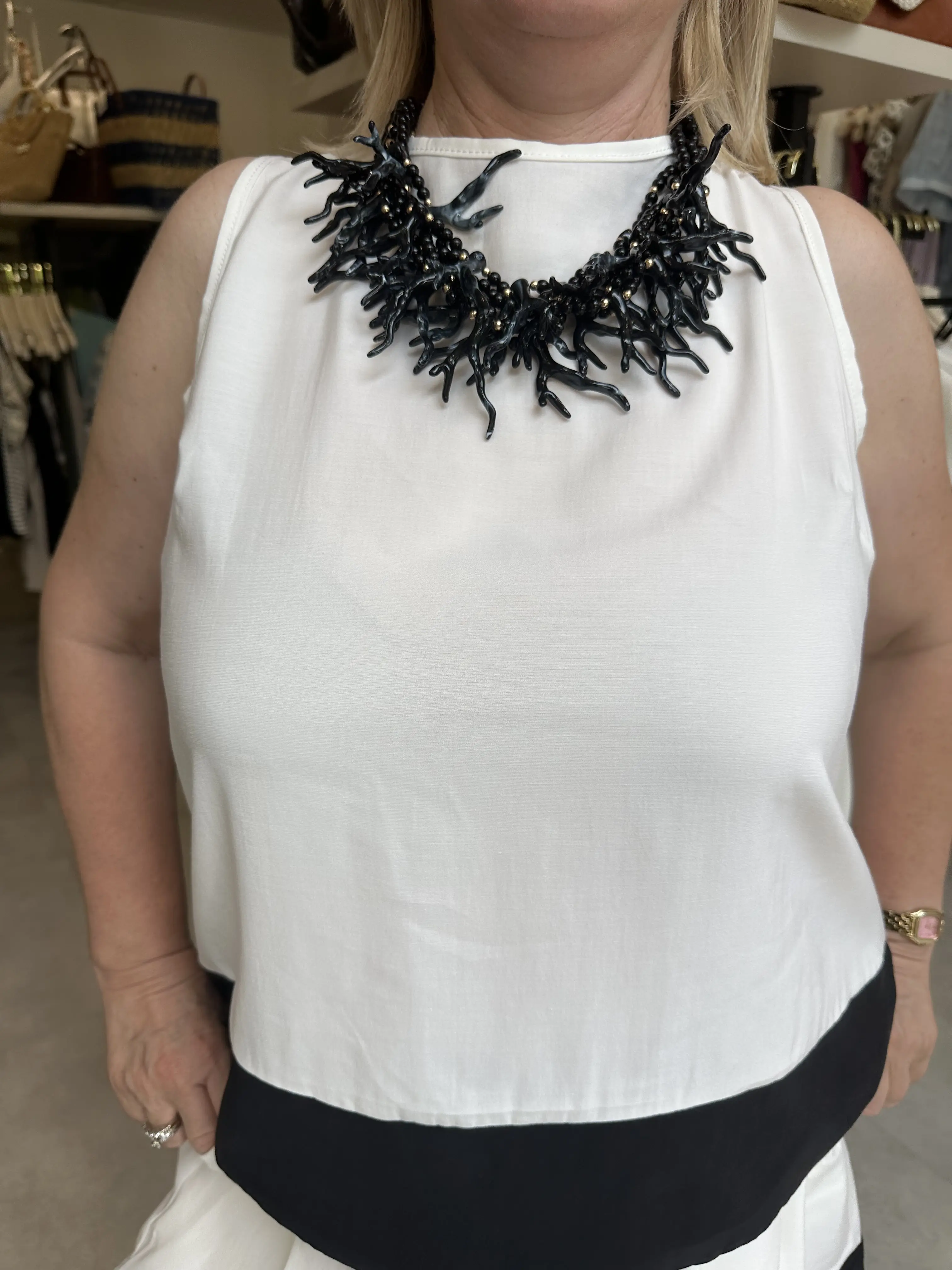 Μπλούζα με ρίγα λευκό και κάτω μαύρη φάσα