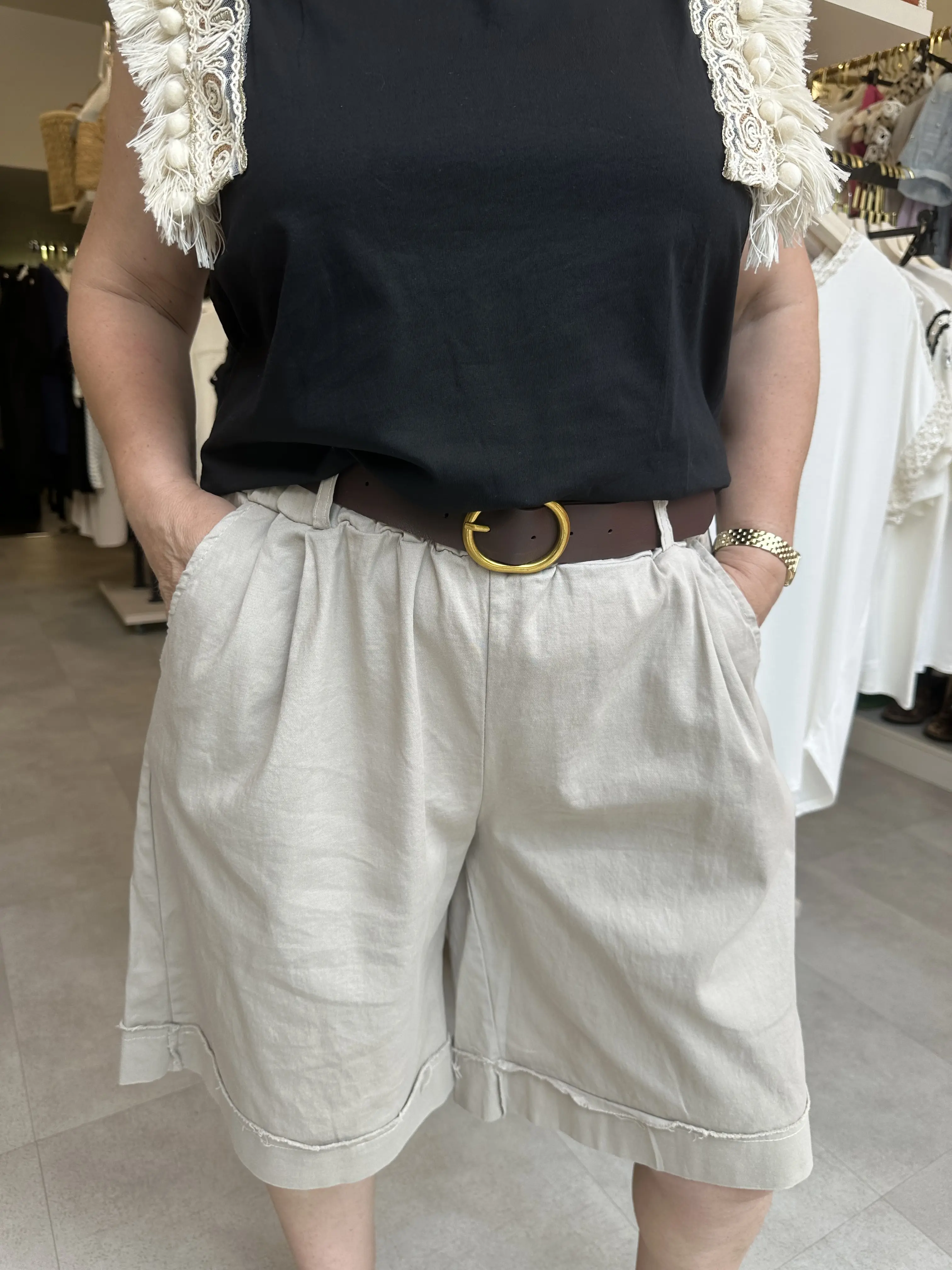 Βερμούδα μπεζ