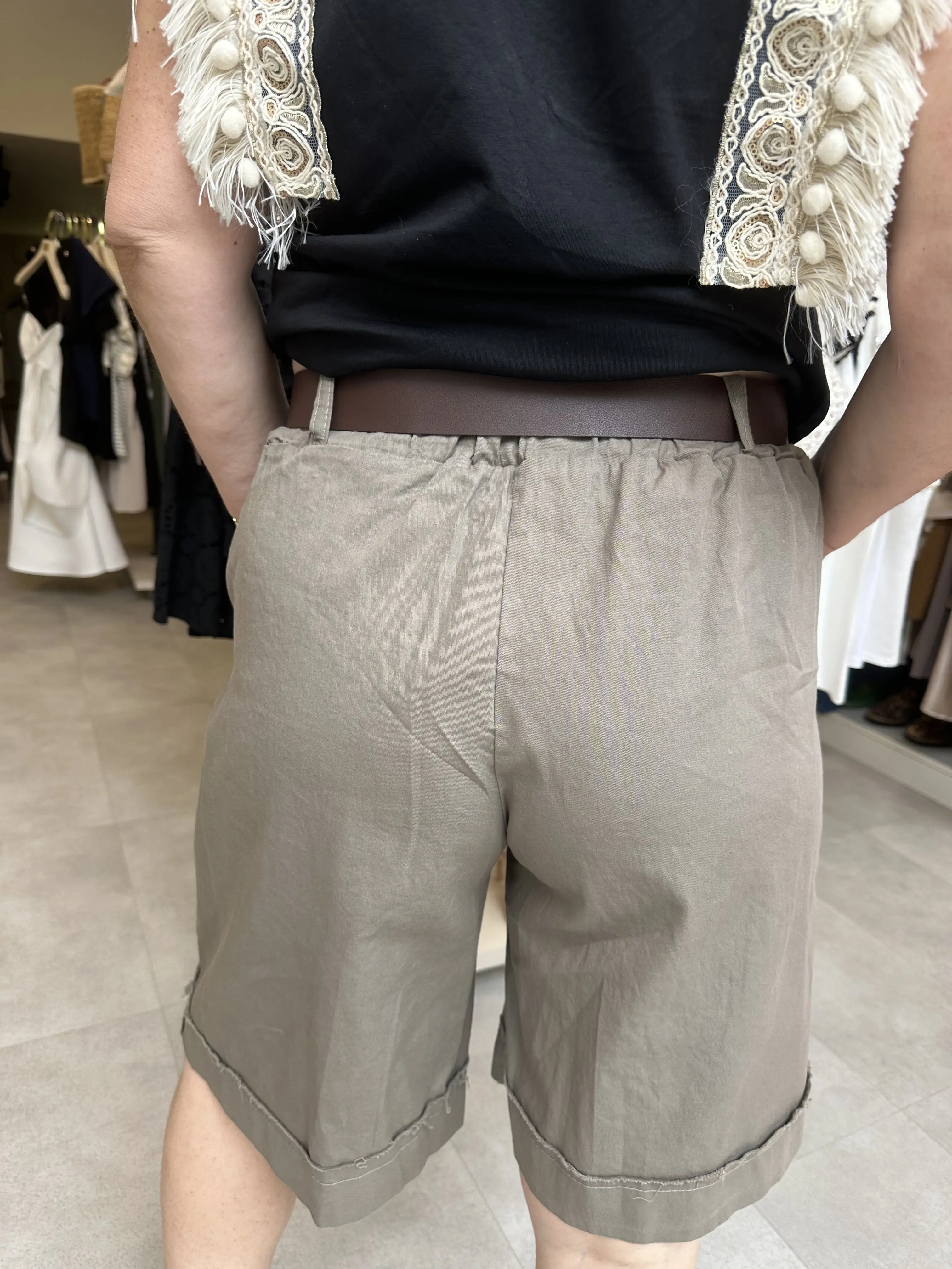 Βερμούδα καφέ