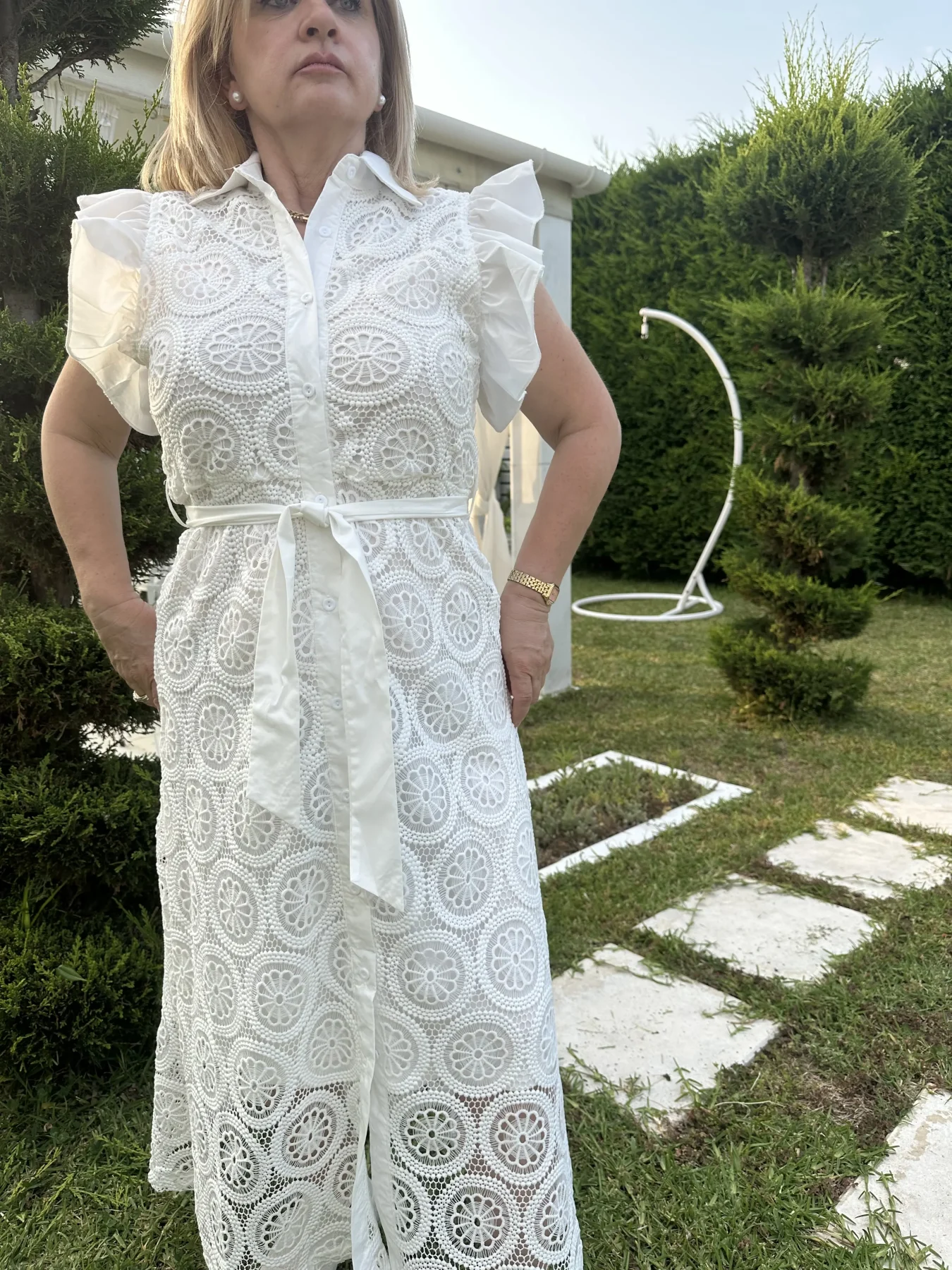 Φόρεμα λευκό κιπούρ