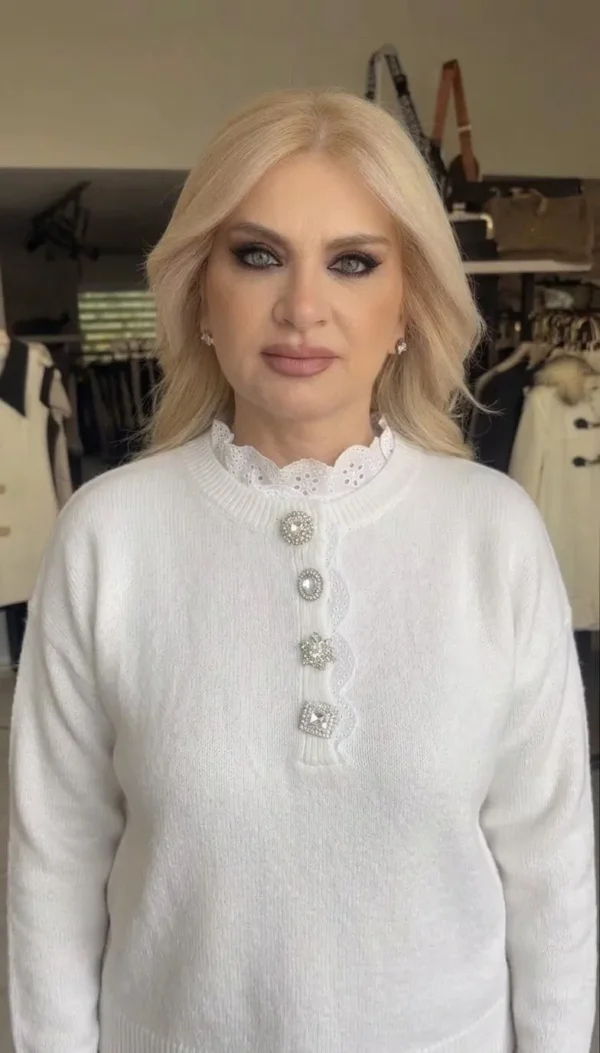 Lace Charm Sweater Πλεκτή Μπλούζα