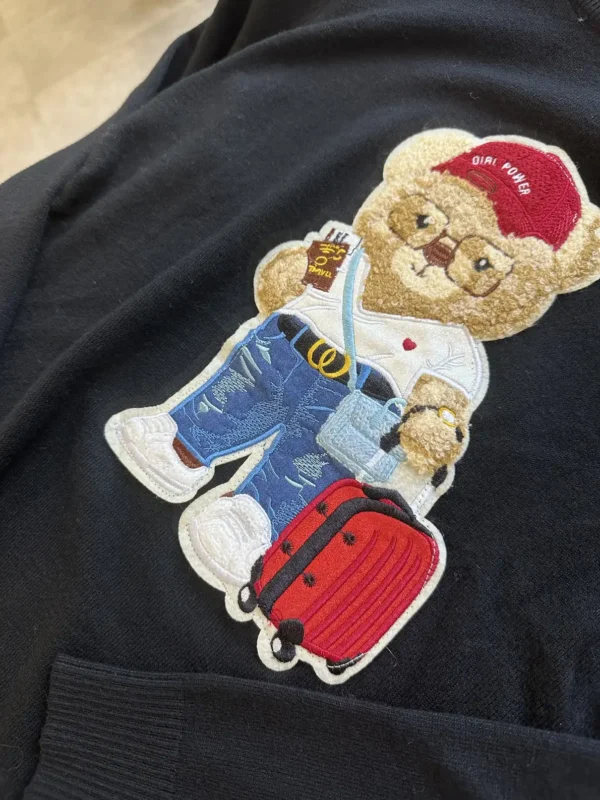 Μαύρη πλεκτή μπλούζα με Teddy Bear απλικέ