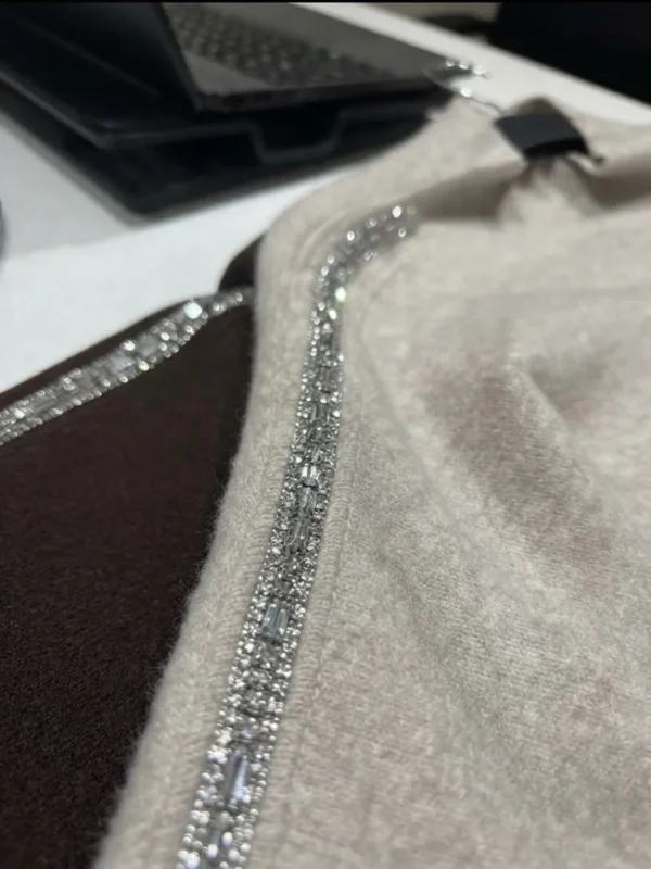 Σοκολατί Midi Φόρεμα με Strass στα μανίκια
