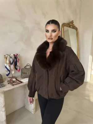 Γυναικείο σουετ Jacket σε Καφέ Απόχρωση με Γούνινο Γιακά