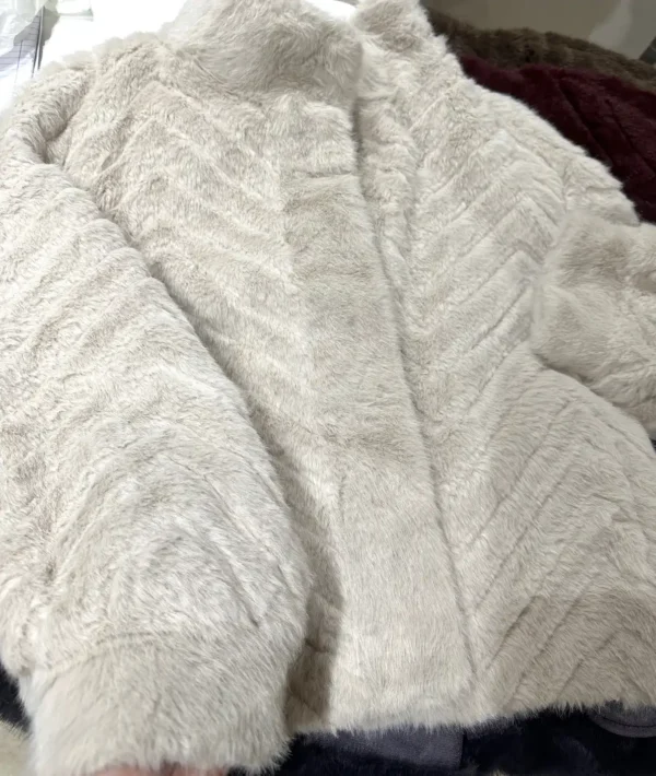 Γούνα Luxury Faux Fur Jacket