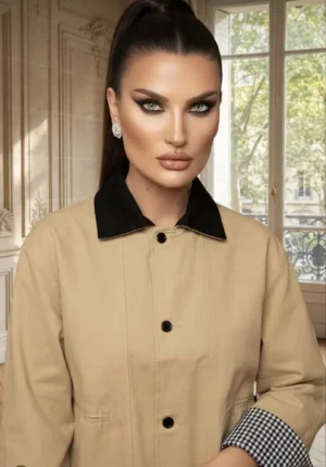 Παρκά Casual Chic με Αντίθεση στον Γιακά και Καρό Μανσέτες