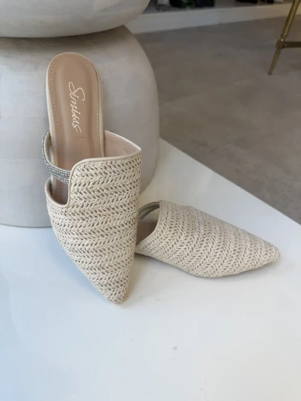 Capri Chic Ψάθινο Mule με Λεπτομέρεια Στρας