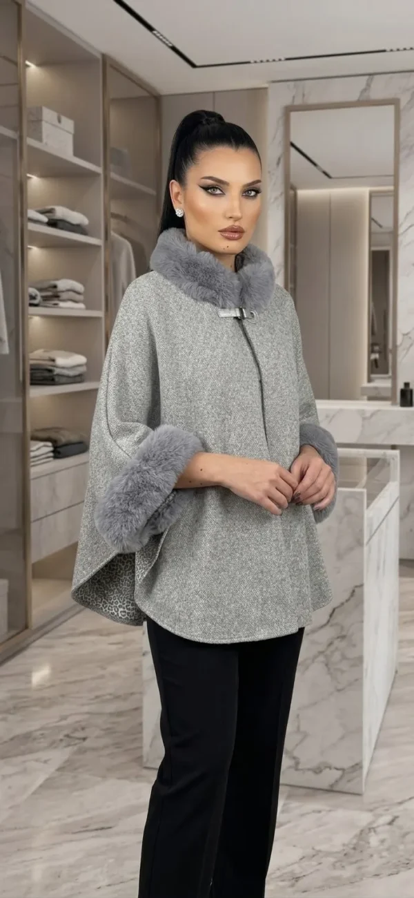 Γυναικεία Κάπα με Γούνινη Επένδυση