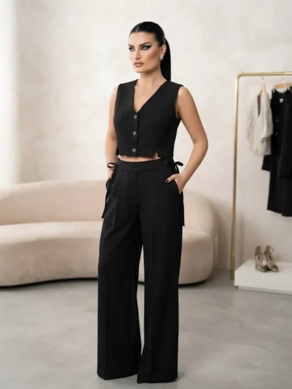 Σετ Black Elegance – Αμάνικο Γιλέκο & Παντελόνα