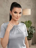 Μπλούζα Lurex σε Ασημί με Διακοσμητικά Λουλούδια