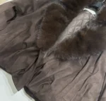 Γυναικείο σουετ Jacket σε Καφέ Απόχρωση με Γούνινο Γιακά